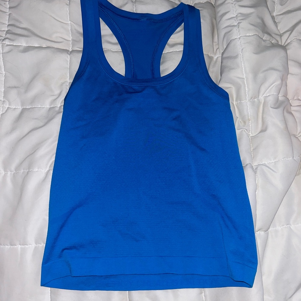 Align tank top